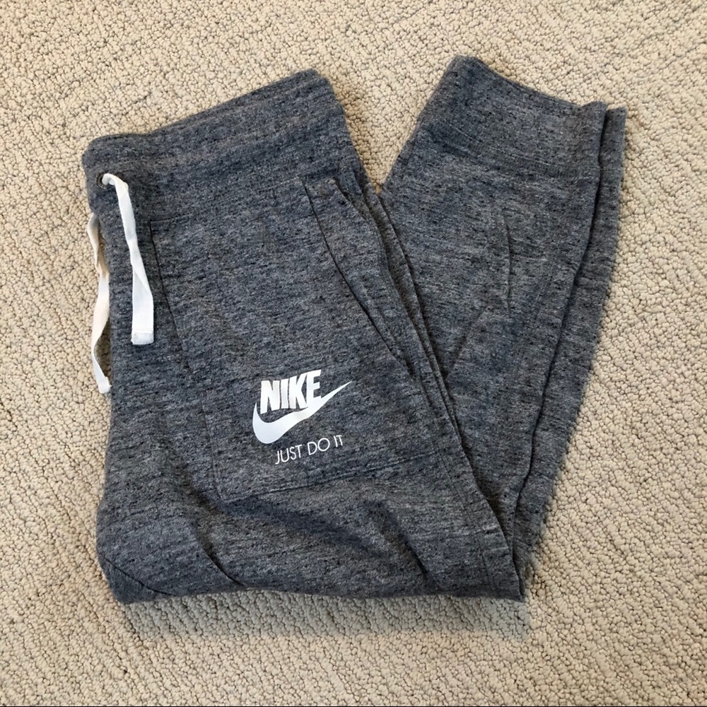 Nike joggers